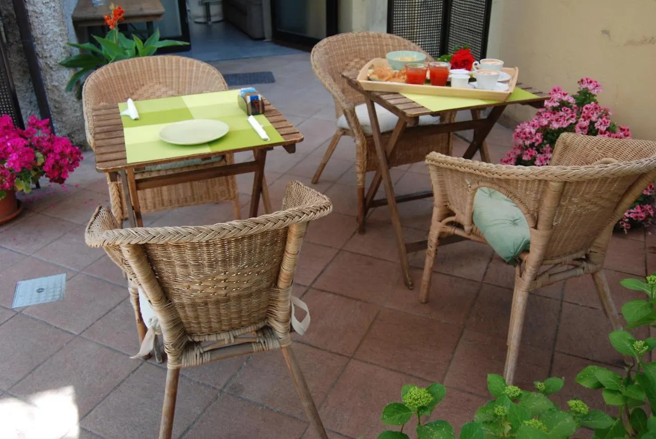 Albergo Salerno Milaan Italië