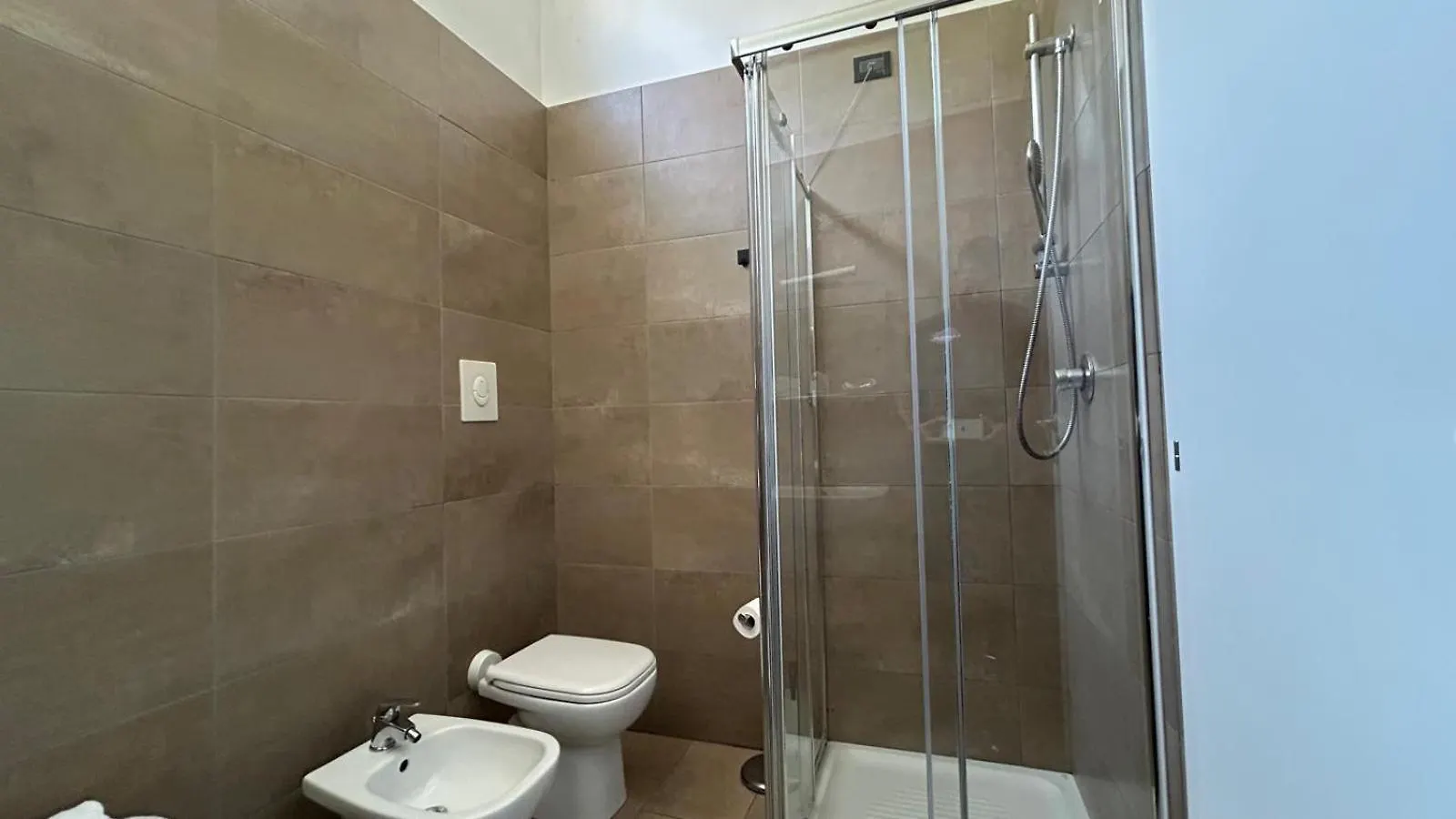 Hotel Albergo Salerno Milano